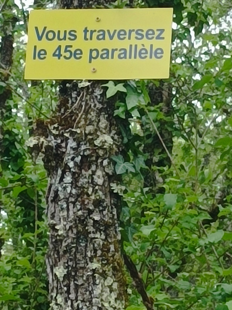 8 45e parallele.jpg